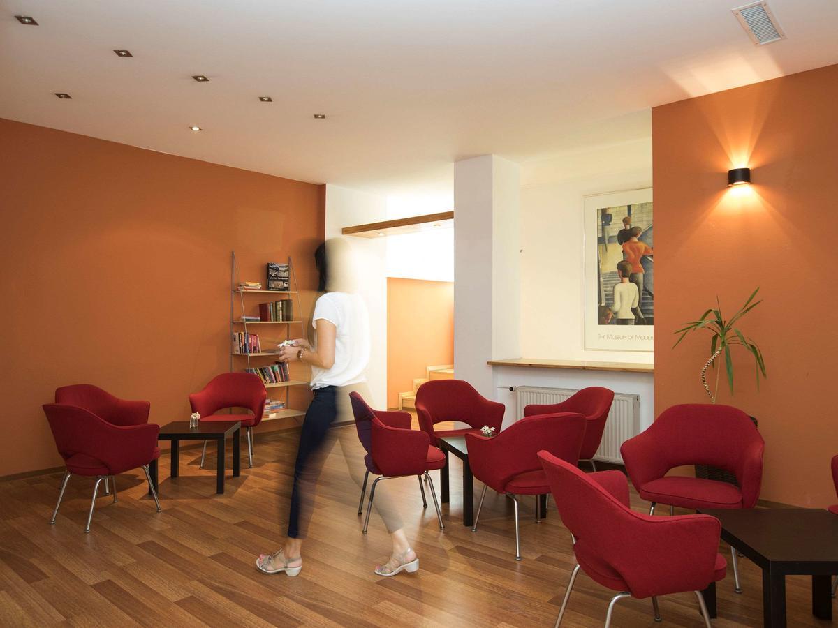 Ibis Berlin City Sued Екстер'єр фото
